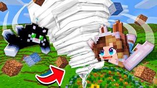 КАК ПЕРЕЖИТЬ ТОРНАДО В МАЙНКРАФТ | ЧТО СЛУЧИЛОСЬ С ДЕРЕВНЕЙ ЖИТЕЛЕЙ MINECRAFT? ТОП 3 СПОСОБА БАФФИ