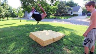 TRYING TO TEACH A FAN A BACKFLIP!