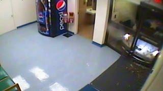 Man High on Flakka Tries to Break into Jail to Visit Friends, Cops Say