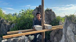荒岛打造梦想家园，庇护所主体打桩完工，三叔和蒙面哥举杯庆祝