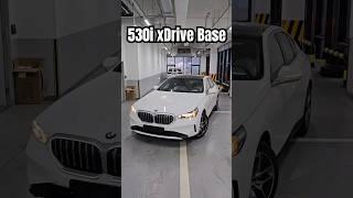 BMW 530i xDrive Base, 고급스럽고 중후한 기본형 신형 5시리즈! 알파인화이트 컬러입니다 #bmw #bmw5series #shorts