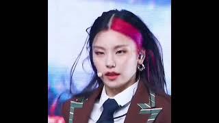 YEJI TRYING THIS TREND #itzy #yeji #livinghell #kpop #shorts