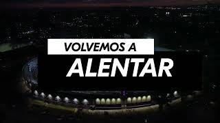 Si la Celeste vuelve a la cancha ¡Nosotros también! Porque esta hinchada no abandona.