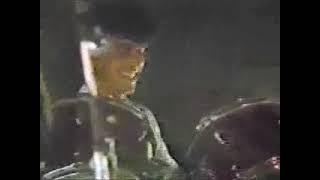 Сашо Михайлов Салиф барабани
