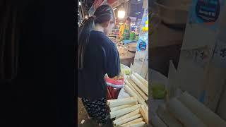 20바트 30바트 플랙스 하는중 Muang Buri Ram Municipal Night Bazaar