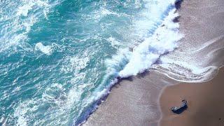 Blue and cool beach, ASMR of refreshing wave sound heard on a beach that no one visits Nature sound