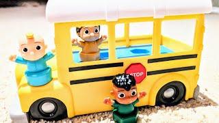 Yes, Cocomelon has a Toy Bus...