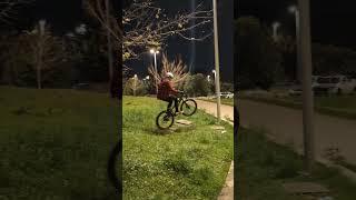 ALLUNGO IGNORANTE  #power #bike #mtb #streettrials #rider #street #tricks #viral #funny #fun #fyp