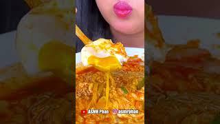 Soft boiled eggs and noodles asmr