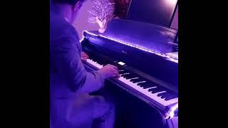 Hamid Jahan playing Babak Bayat sayeh (shadow) on piano