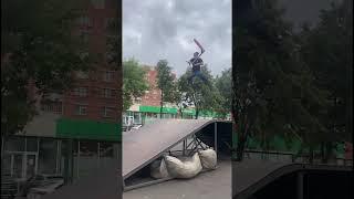 два не обычных трюка #phonk #music #remix #самокат #лето #skate #скейт #2k #рекомендации #subscribe