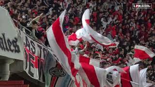 TREMENDA FIESTA - Así se vivió en las tribunas del MONUMENTAL EL 4-1 y la previa del SUPERCLÁSICO