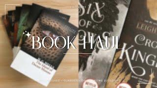 book haul: collins classics + six of crows duology 