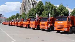 Мэрия Грозного получила 43 единицы новой спецтехники и легковых служебных автомобилей
