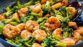 Shrimp recipe in minutes! Shrimp and Broccoli in garlic sauce!