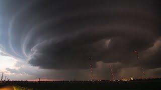 How I got the shot: Photographer explains story behind storm photos