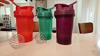 Review  BlenderBottle Classic V2 Shaker Bottle