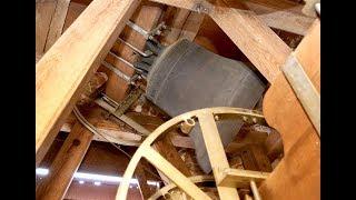 Heiliger Bimbam in Ballmertshofen: Die Glocke aus dem 16. Jahrhundert und eine sehr späte Kirchweihe