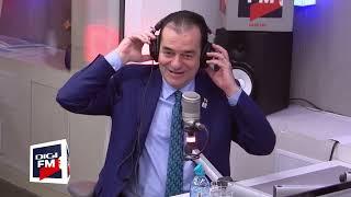 Ludovic Orban cântă la chitară și voce în studioul Digi FM: "Președintele trebuie să fie OM BUN"