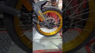 Finally spoke tubeless wheel for Himalayan 450 credit goes to respective owner dm us for remove