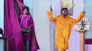 Amanat Chan and Nasir Chinyoti  Aashiq China Made  New Pakistani Stage Drama Full Comedy Clip