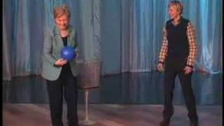 Ellen Vs Hillary Clinton in a Bowl-Off