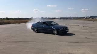 BMW E46 330i Drift