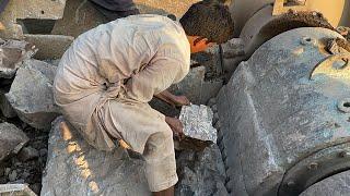 STONE STANDOFF!  Workers Rescue Jammed Rock Crusher" #jawcrusher #asmrsounds@TheBestCrushers