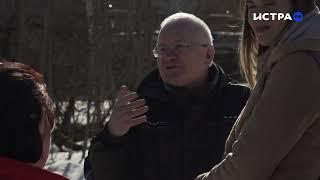 На поле у реки Истра вблизи Красновидова идёт стройка. Жители обратились в суд