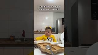 REAÇÃO DA BEBÊ QUANDO A COMIDA ACABA créditos: @draemillyrodrigues #bebe #maternidade #gravida