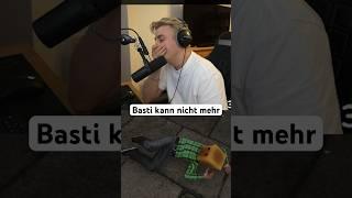 BastiGHG ist am Boden zerstört und Papaplatte muss ihn aufmuntern #papaplatte