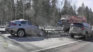 CrashNews.org/Лейтенант ГИБДД в ДТП на Минском шоссе за рулём BMW X6 19.03.2018