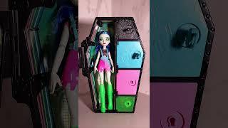 Ghoulia Skulltimate Secrets Neon Frights || Распаковка 1/2