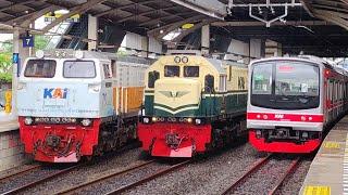 TOP RAMAINYA KERETA API DI STASIUN JAKARTA AKHIR DESEMBER 2024 : Spesial Lokomotif Livery Vintage !