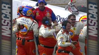 Ricky Craven and Kurt Busch finish at Darlington 2003