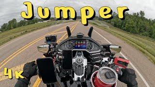 Caliente chop it up with Jumper on the Goldwing