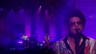 Bruno Mars  - Calling All My Lovelies (Apollo Theater)