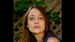 Fiona Apple cover of The Whole of the Moon - Live version