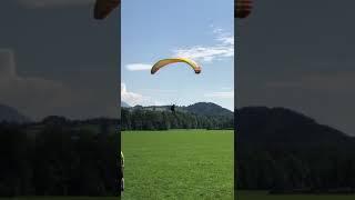 Paragliding - landing - Isabella Mader - Austria