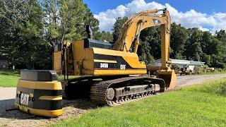Removing a 17,000 Pound Counterweight - Caterpillar 345B Excavator