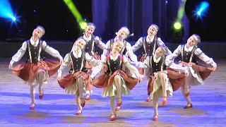 "Гра"-латишський танець. "Щасливе дитинство" -Харків.