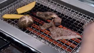 An ASMR yakiniku food experience