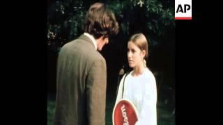 SYND10/09/71 CHRIS EVERT AT FOREST HILLS US OPEN TENNIS CHAMPIONSHIP