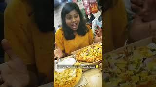 𝘞𝘩𝘦𝘯 𝘺𝘰𝘶 𝘩𝘢𝘷𝘦 𝘴𝘰𝘮𝘦 𝘴𝘶𝘱𝘦𝘳 𝘧𝘰𝘰𝘥𝘪𝘦 𝘨𝘢𝘯𝘨  #shorts #food #pizzahut #pizza #foodies #friends #gang