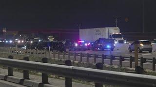 I-35W reopens in Fort Worth after police chase ends, suspect shoots himself, officials say