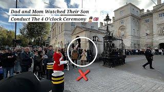 Tourist Blocks the Horse & King's Guard Shouts Then Man Risked Getting Kicked by Touching the Horse