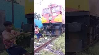 Train Ki Horan Funny Video #viral #fu #funny #short #trending #shorts