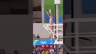 Is this possible #fails #funny #laugh #viral #funnymoments #sports #newshorts #trending #shorts