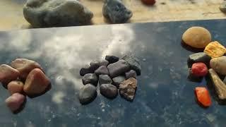 How to identify rubies and sapphires gemstones in the river