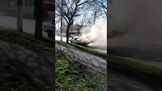 В бельцах сгорел ауди